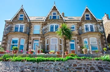 Penhale Villa on the left